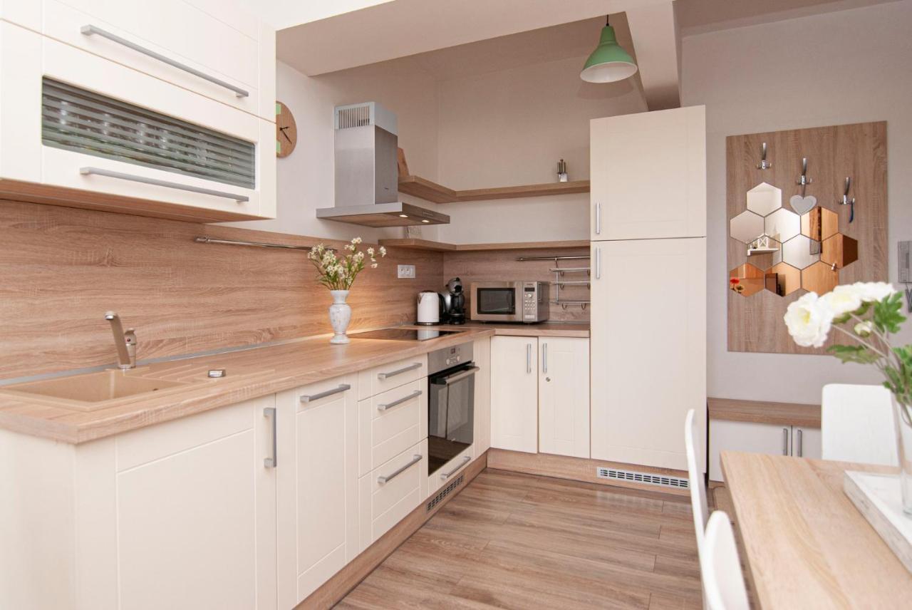 Apartman Lomnica - Vysoke Tatry Vel'ka Lomnica Buitenkant foto